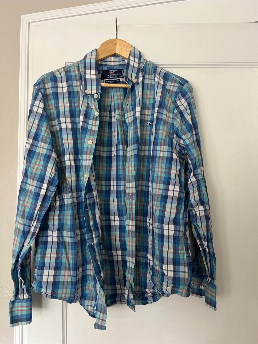 Vineyard Vines Men's Slim Fit Whale Shirt Button Down Dress Shirt